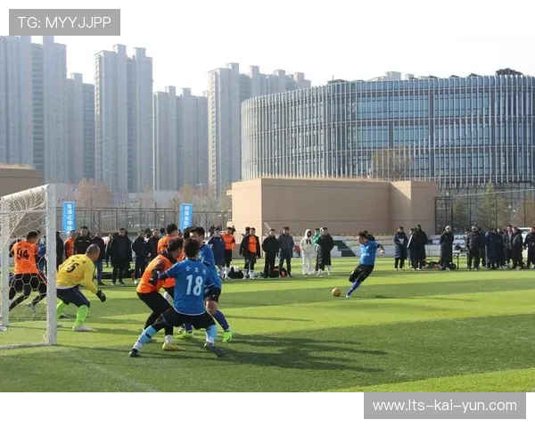 足球促进社区发展：俱乐部基层足球推广项目成效