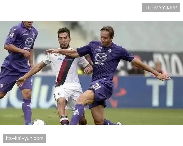 维罗纳主场2-2战平恩波利,因相互战绩劣势降入意乙 维罗纳主场2-2战平恩波利,因相互战绩劣势降入意乙